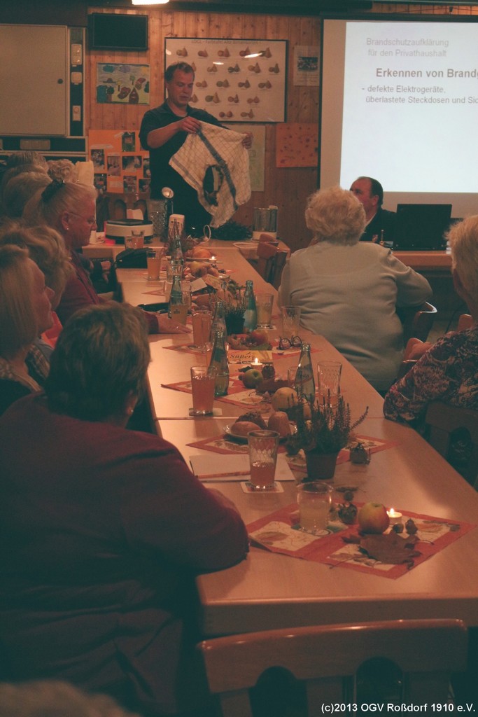 Demonstration mit einem Kchenhandtuch